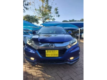 Honda Vezel 2015