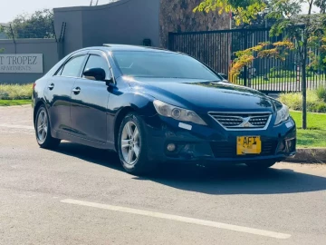 Toyota Mark x 2013