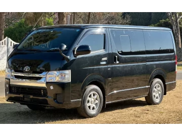 Toyota Hiace 2016