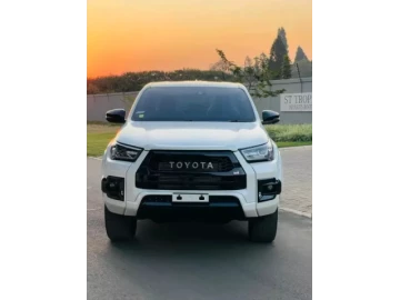 Toyota Hilux 2023