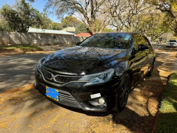 Toyota Mark x 2013