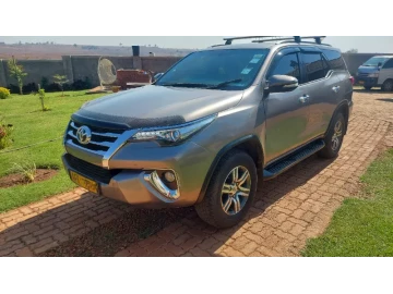 Toyota Fortuner 2016