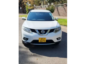 Nissan X-Trail 2015