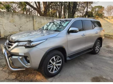 Toyota Fortuner 2016