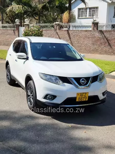 Nissan X-Trail 2015