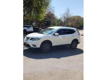 Nissan X-Trail 2015