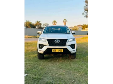 Toyota Fortuner 2021