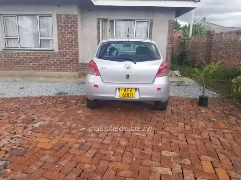 Toyota Vitz 2006