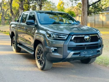 Toyota Hilux 2023