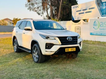 Toyota Fortuner 2022