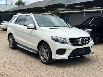 Mercedes Benz GLE 2016