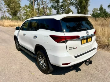 Toyota Fortuner 2016