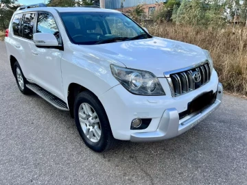 Toyota Land cruiser Prado 2011