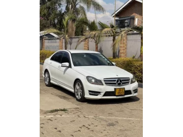 Mercedes Benz C-Class 2013