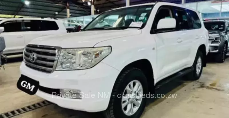 Toyota Land Cruiser 2011