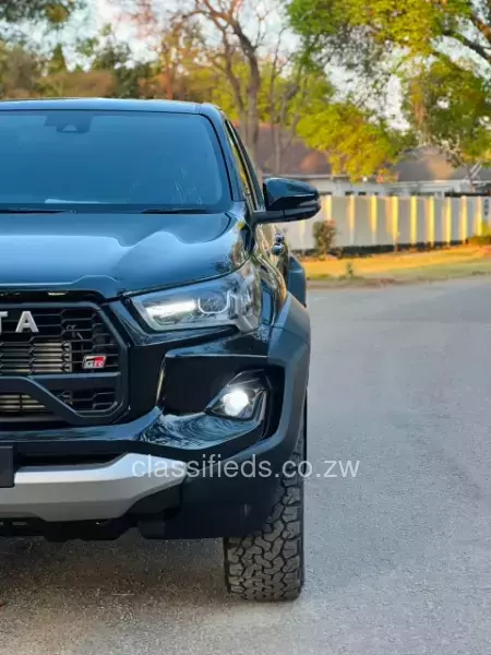 Toyota Hilux 2024