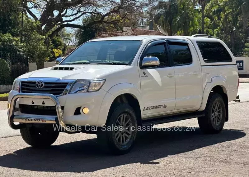 Toyota Hilux 2015