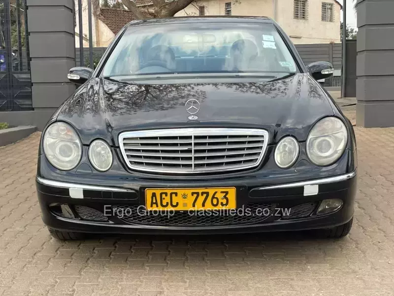 Mercedes Benz E240 2003