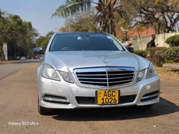 Mercedes Benz E-Class 2011