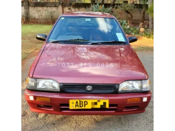 Mazda 323 1998