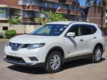 Nissan X-Trail 2015