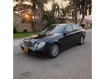 Mercedes Benz E-Class 2005