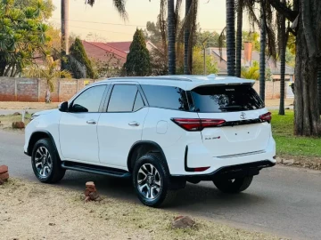 Toyota Fortuner 2024