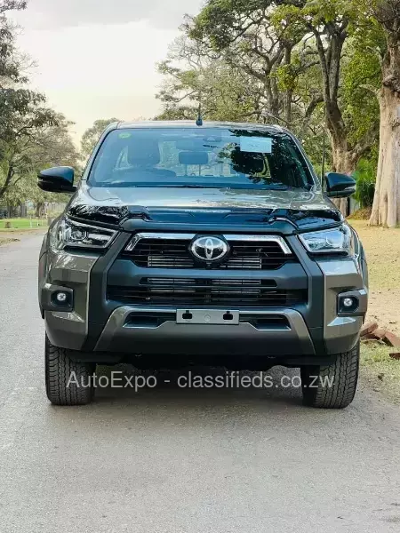 Toyota Hilux 2024