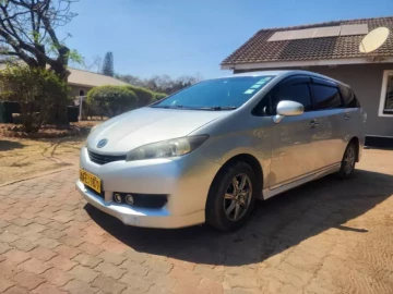 Toyota wish new shape