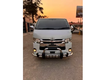 Toyota Hiace 2018