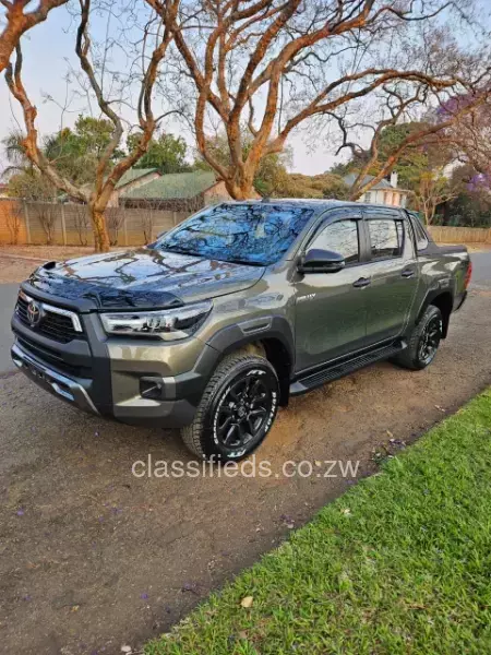 Toyota Hilux 2024