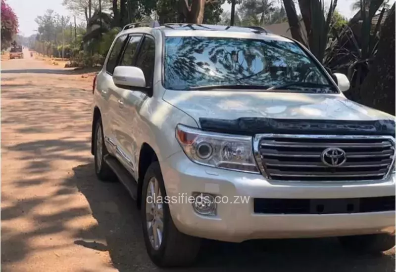 Toyota Land Cruiser 2015