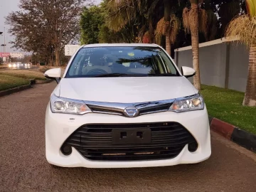 Toyota Axio 2015