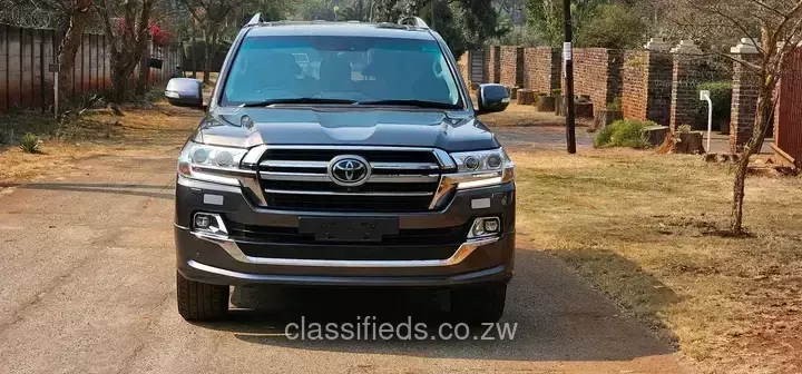 Toyota Land Cruiser 2019