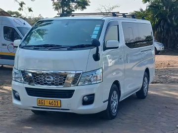 Nissan NV350 2015