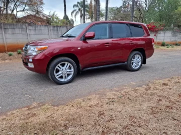 Toyota Land Cruiser 2010