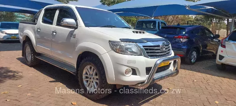 Toyota Hilux 2015