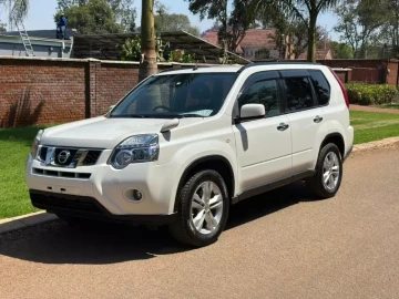 Nissan X-Trail 2015