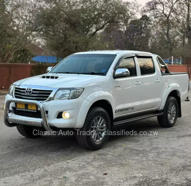 Toyota Hilux 2015