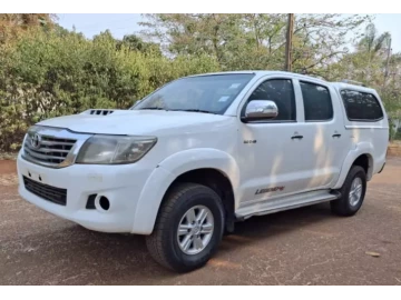 Toyota Hilux 2013