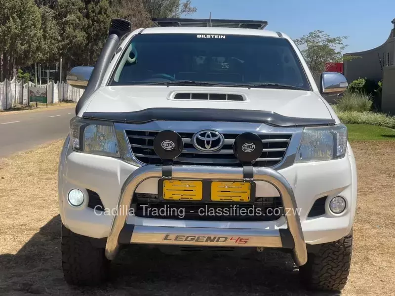 Toyota Hilux 2015