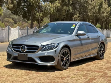 Mercedes Benz C-Class 2015