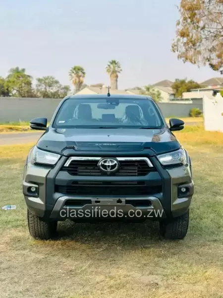 Toyota Hilux 2024