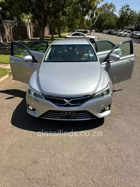 Toyota Mark x 2016