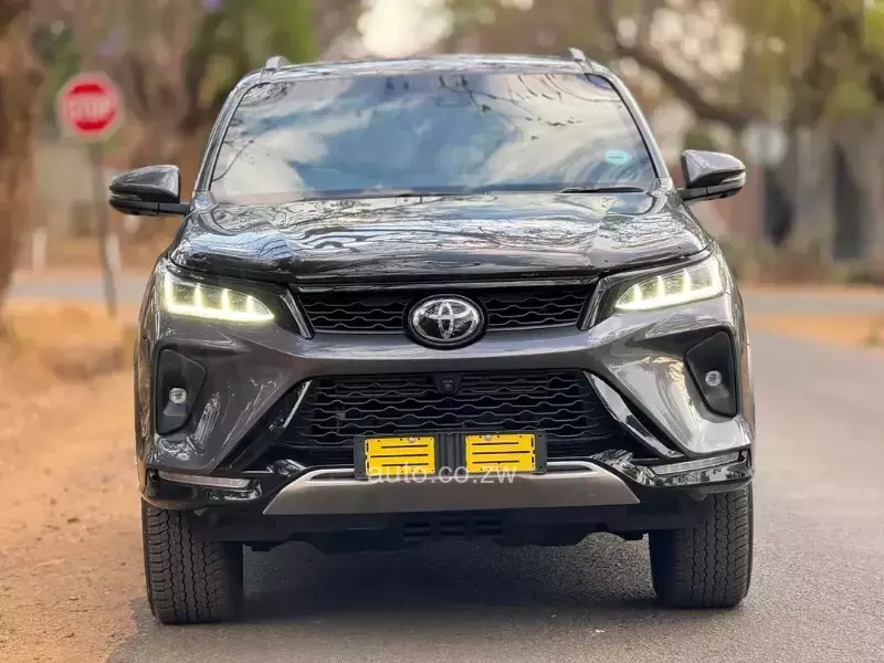 Toyota Fortuner 2024