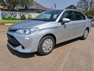 Toyota Axio 2015