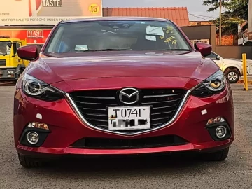 Mazda Axela 2015