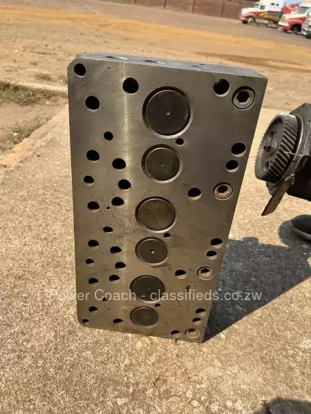 Cylinder head Daf 825