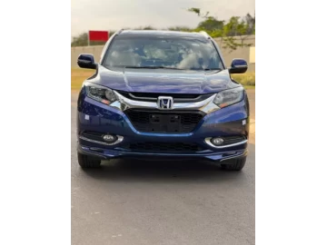 Honda Vezel 2016