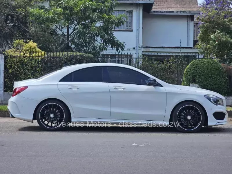 Mercedes Benz CLA-Class 2013